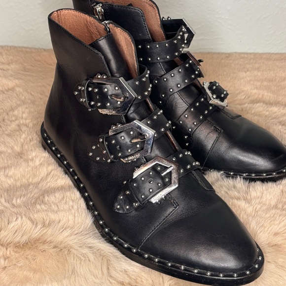 Gianni Bini Shoes - Gianni Rini Studded Booties‎ w/ Buckles Black Size 6